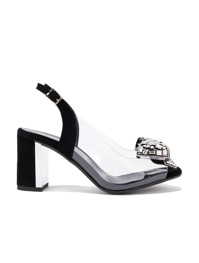 Sandales à talon carré